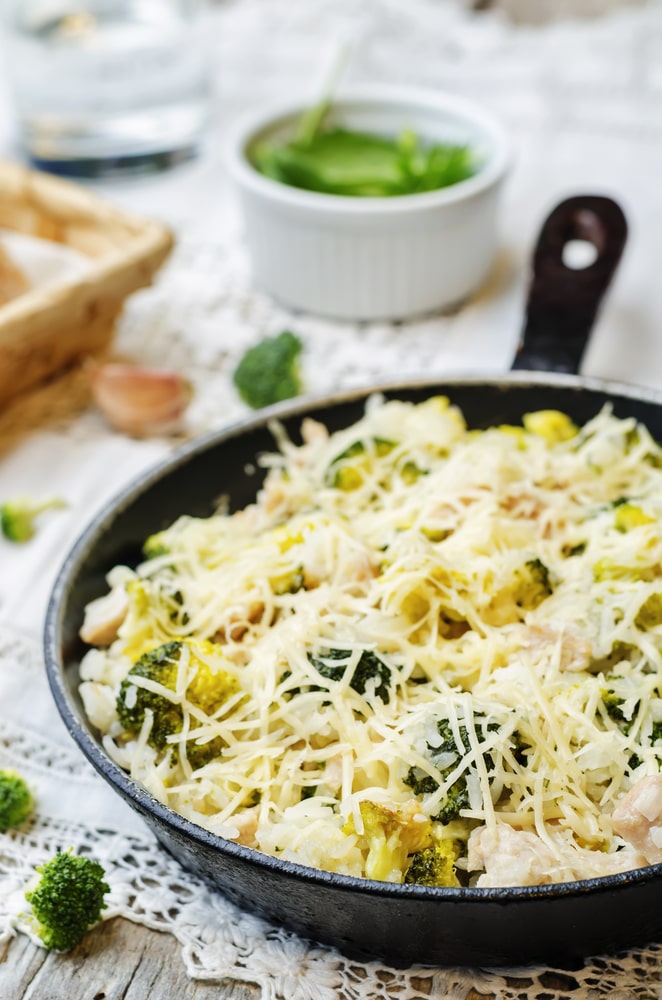 Keto Chicken Broccoli Alfredo Bake