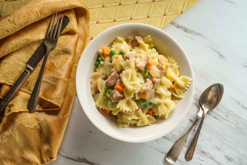 Easy Chicken Noodle Casserole