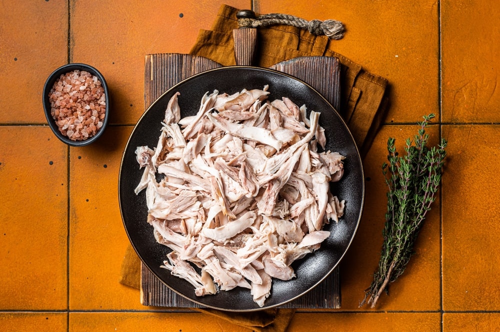 Easy Crockpot Shredded Chicken-min