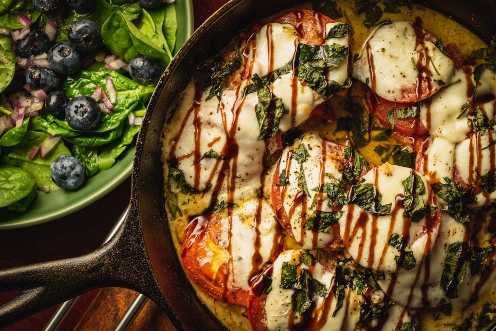 Easy Caprese Chicken