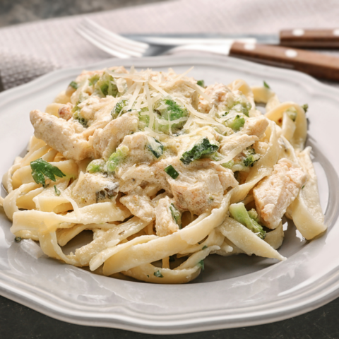 Crockpot Chicken and Noodles