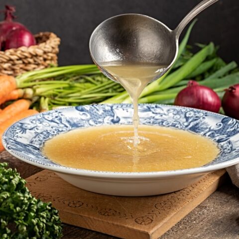 Easy Chicken Broth