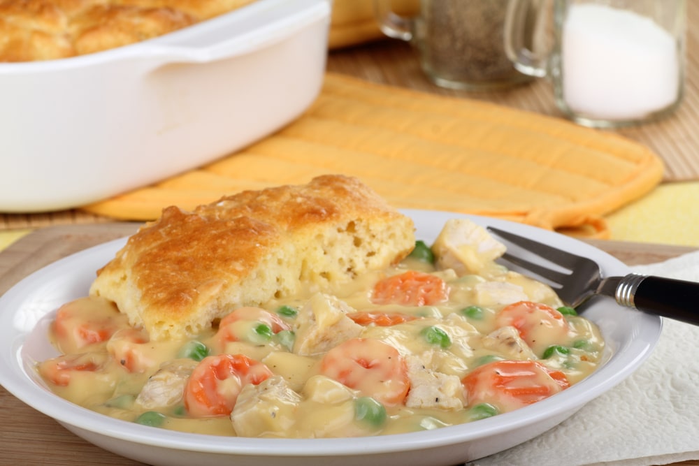 Easy Crockpot Chicken and Biscuits