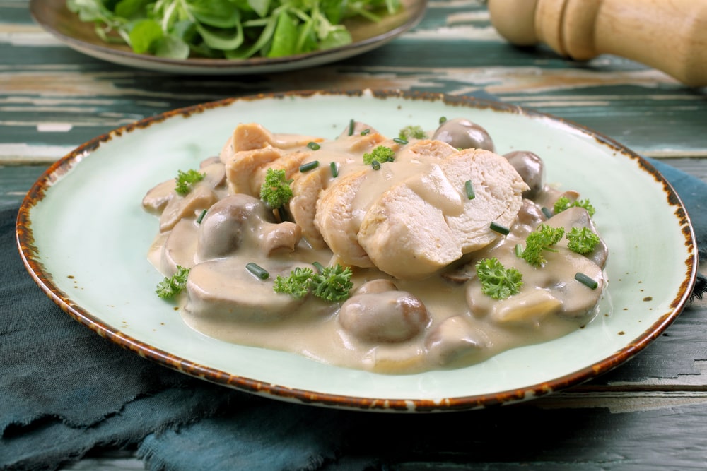 Easy Crockpot Cream of Mushroom Chicken