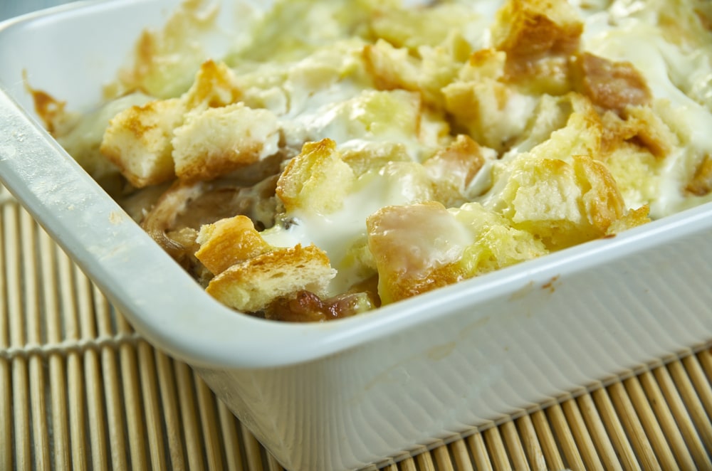 Easy Crockpot Chicken And Dressing Casserole