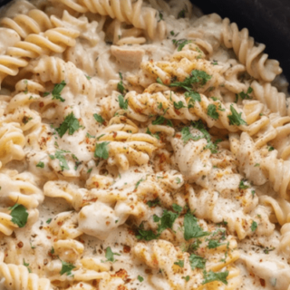 Crockpot Parmesan Garlic Chicken Pasta