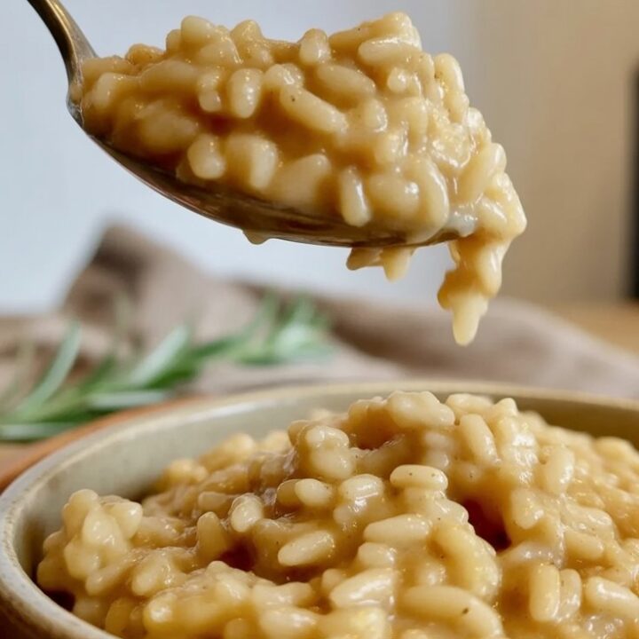 Instant Pot Cheesy Chicken and Rice