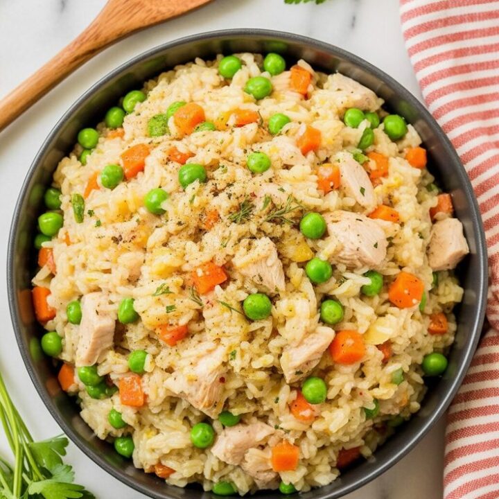 Instant Pot Chicken and Rice Casserole