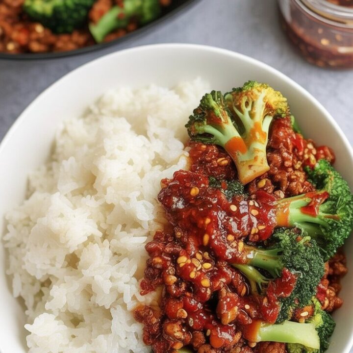 best Chili Garlic Ground Chicken and Broccoli
